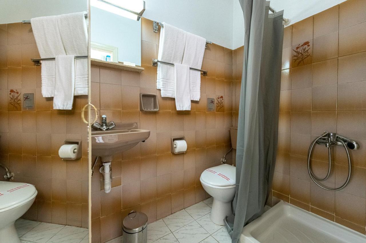 Roy Hotel Атина Екстериор снимка