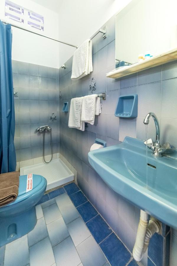 Roy Hotel Атина Екстериор снимка